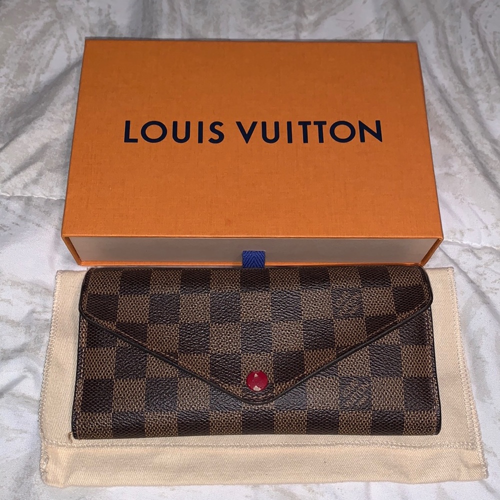 AUTHENTIC Louis Vuitton ebene josephine wallet red